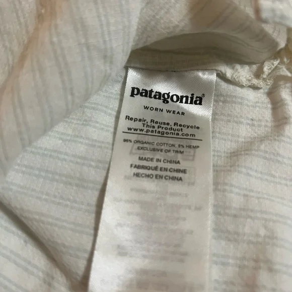 Patagonia hemp and organic cotton lightweight shirt. Never worn. Perfect casual - Picture 7 of 8
